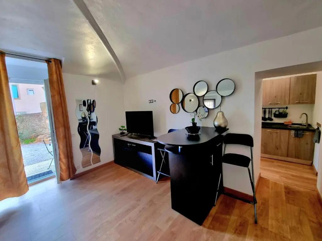 Superbe studio au cœur de l'Ardeche - главное фото