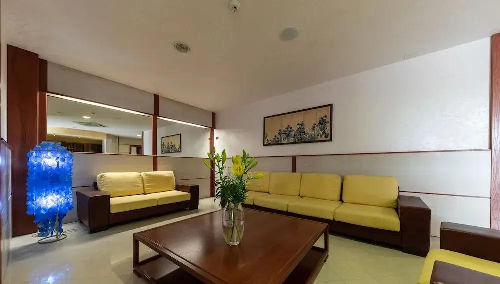 Hotel Europa - главное фото
