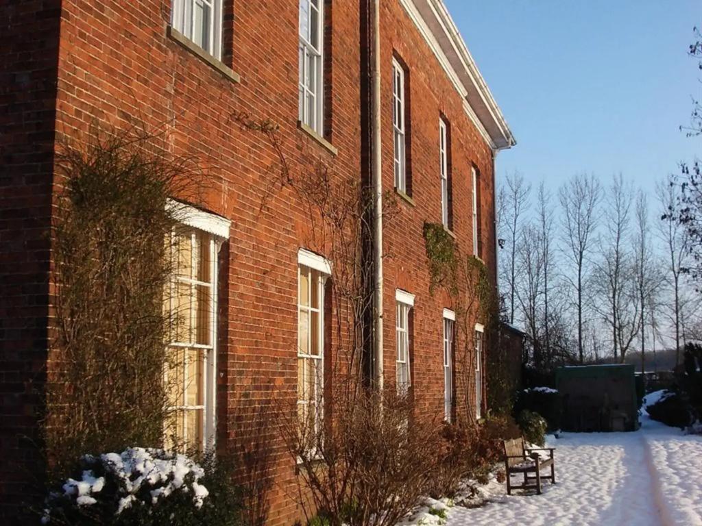 Glebe House Muston - главное фото