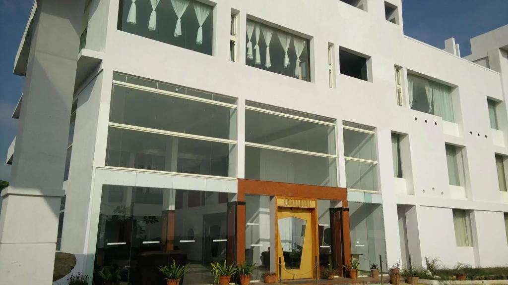 Airport Residency Bangalore - главное фото