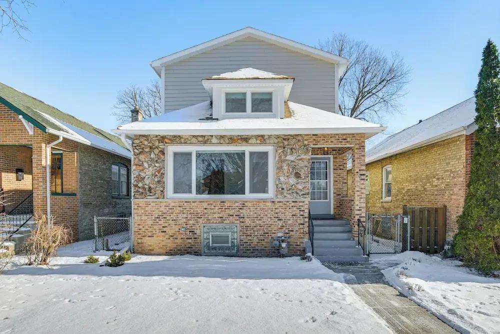 2 Mi to Northwestern: Updated Home w/ Game Room! - главное фото