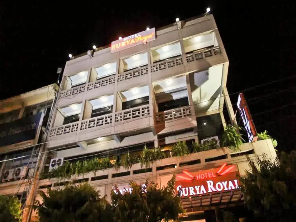 Hotel Surya Royal - главное фото