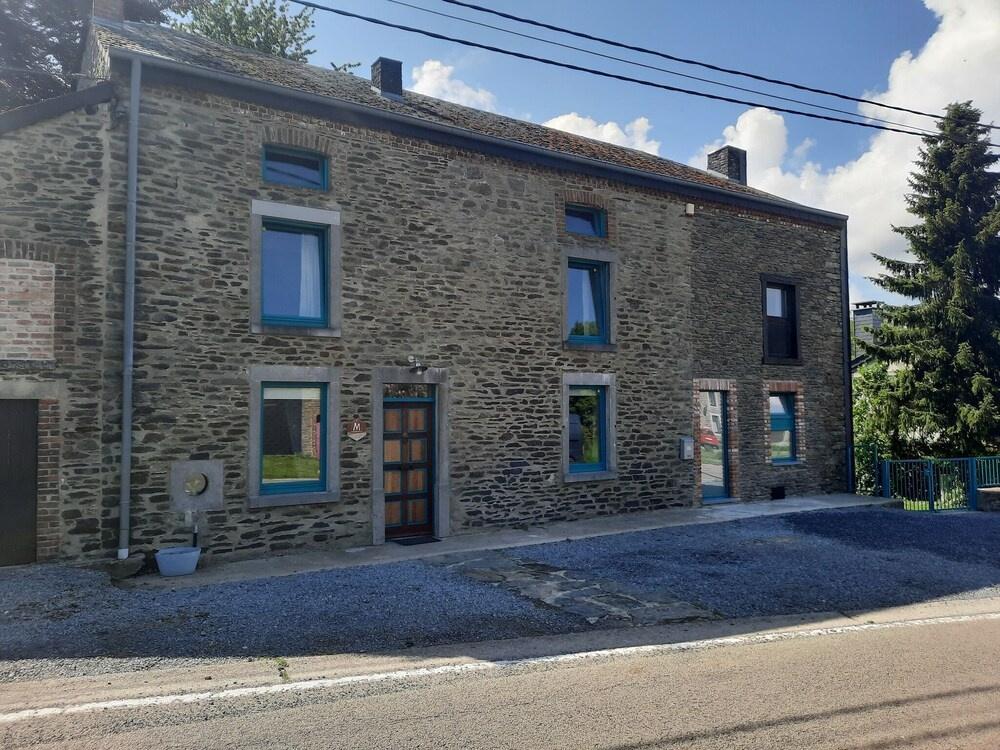 Cozy Holiday Home in Vresse-sur-semois With Private Pool - главное фото