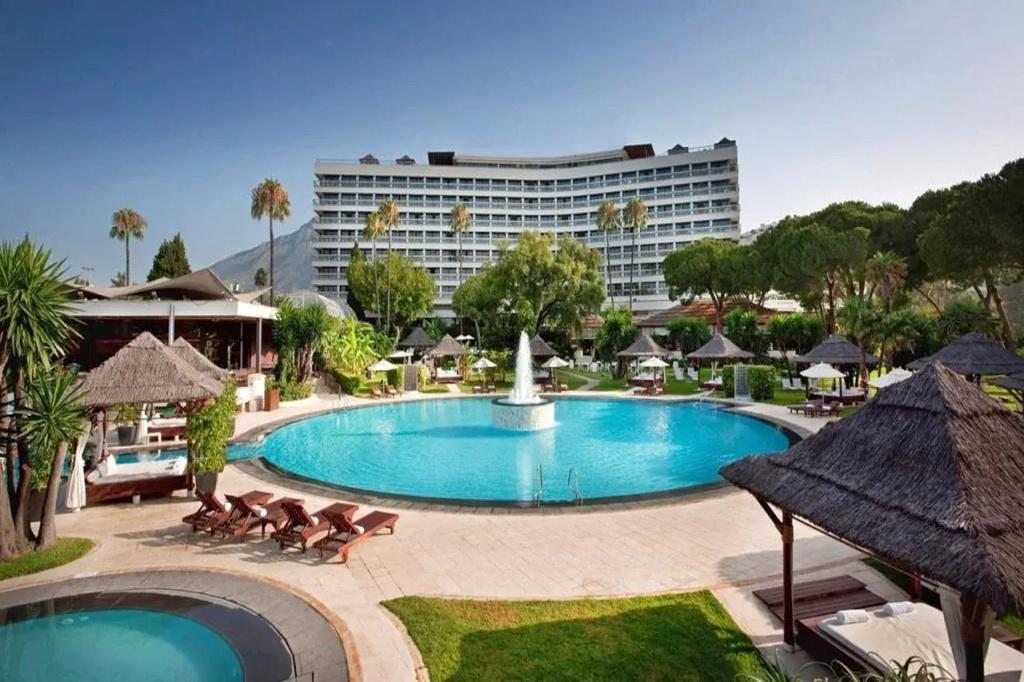 Hotel Don Pepe Gran Meliá - главное фото