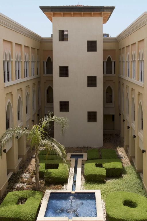 Shangri-La Hotel Apartments Qaryat Al Beri - главное фото