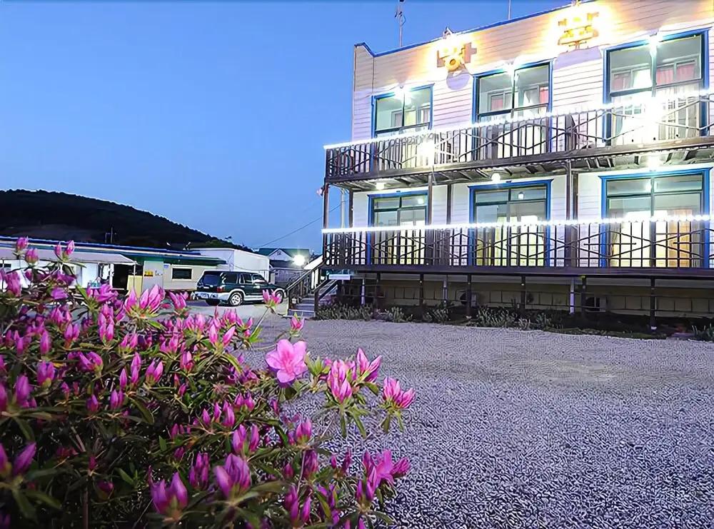 Taean Bangpo Sea Pension - главное фото