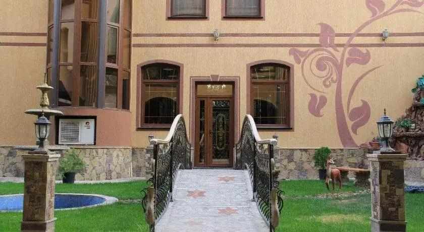 Hotel Shokhkand - главное фото