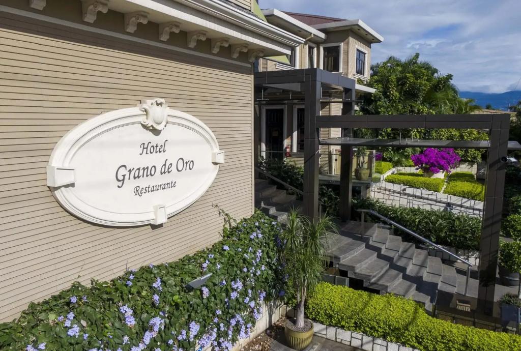 Hotel Grano de Oro - главное фото