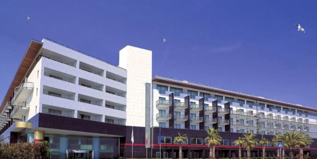 Grand Hotel Salerno - главное фото