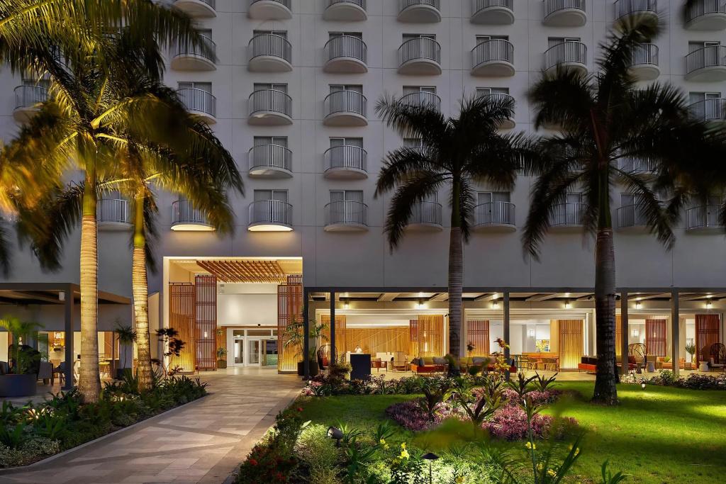 Crowne Plaza Resort Saipan by IHG - главное фото