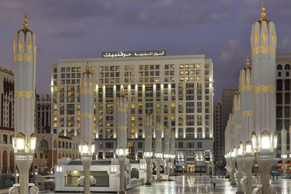 Anwar Al Madinah Mövenpick Hotel - главное фото