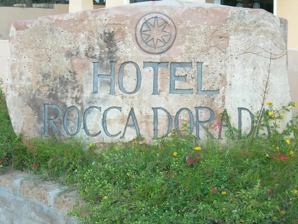 Hotel Rocca Dorada - главное фото