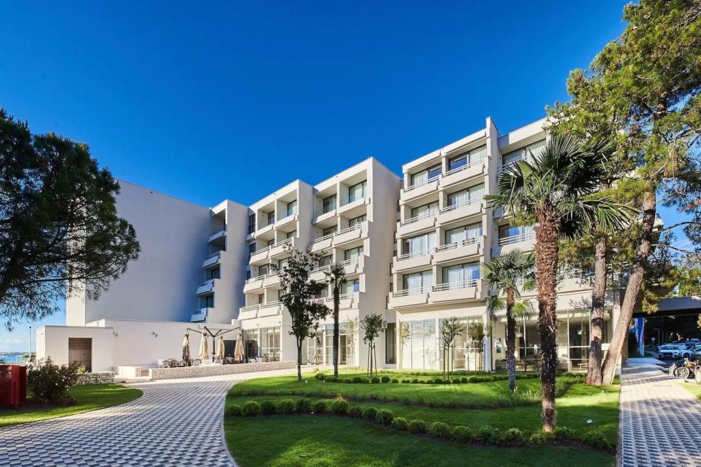 Hotel Sipar Plava Laguna - главное фото