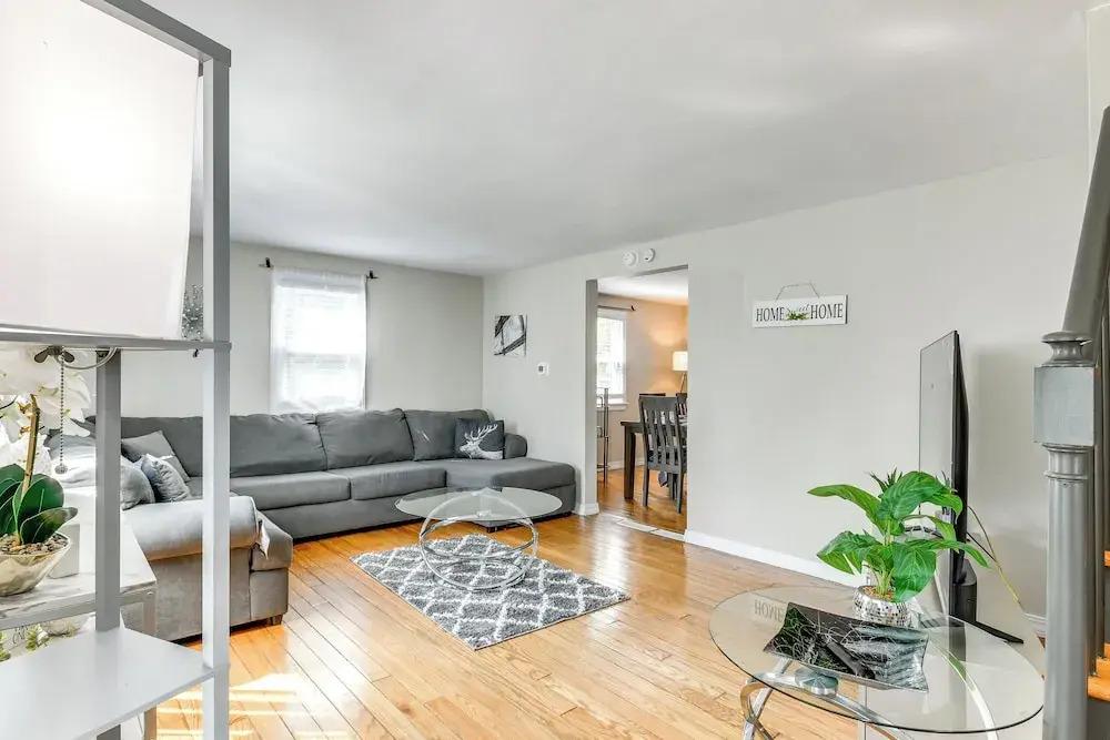 3 Mi to Dtwn Syracuse: Home w/ Fenced Yard! - главное фото