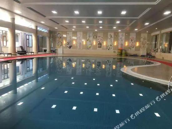 Wulan Hotel - главное фото