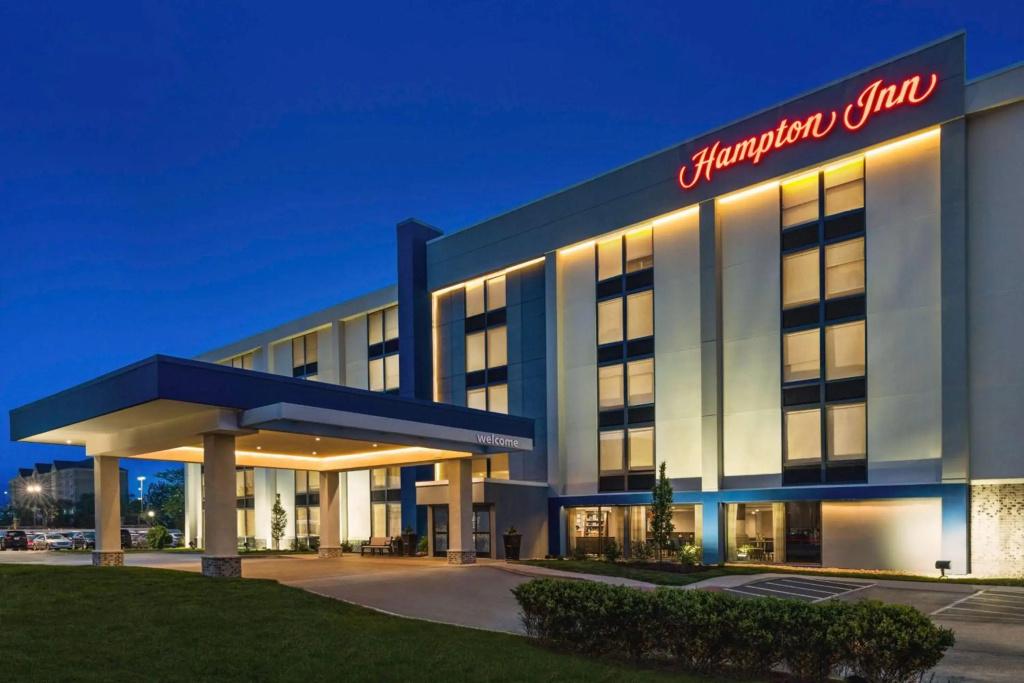 Hampton Inn Chicago-O'Hare International Airport - главное фото