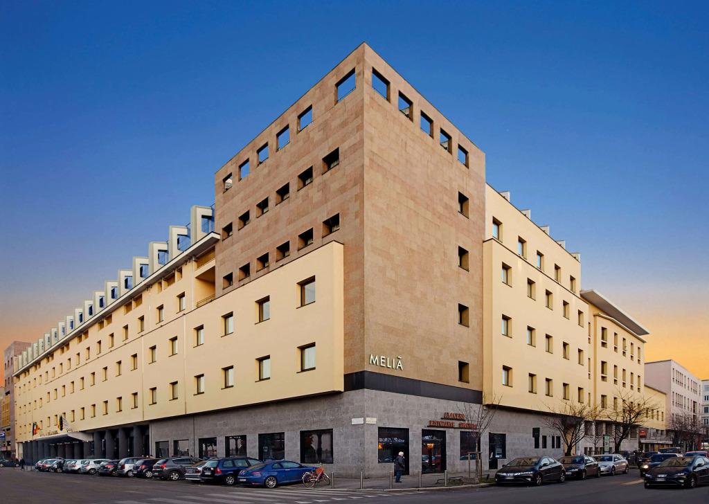 Отель Melia Milano - главное фото