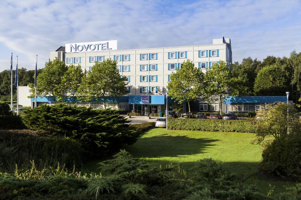 Novotel Eindhoven - главное фото