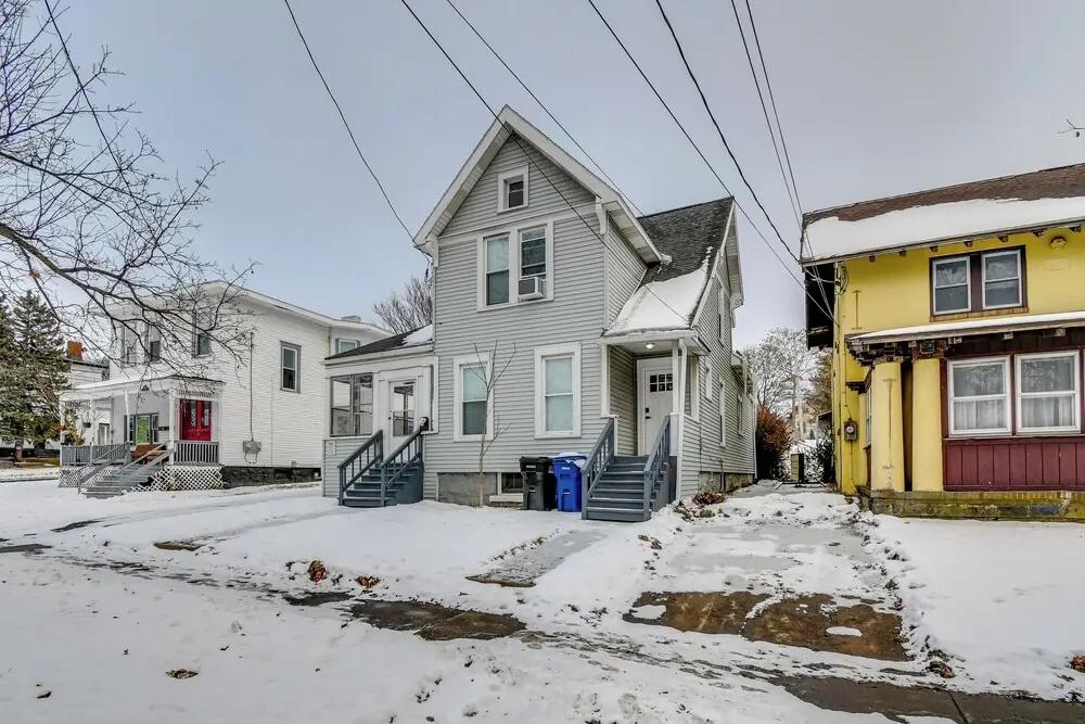 2 Mi to Dtwn Syracuse: Cozy Updated Apt! - главное фото