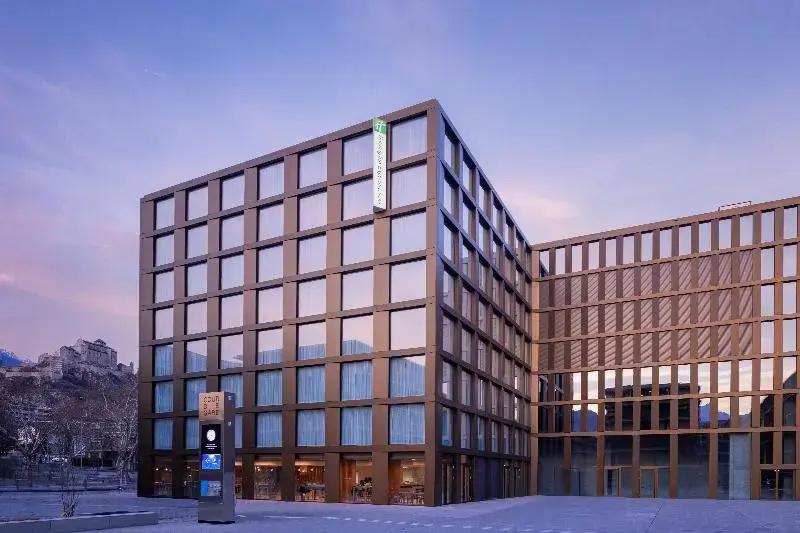 Holiday Inn Express & Suites Sion - главное фото