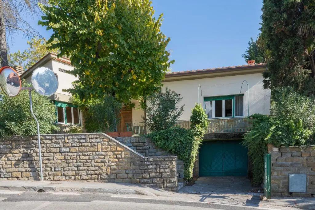 Casa con Giardino a 100 metri dal centro storico - главное фото