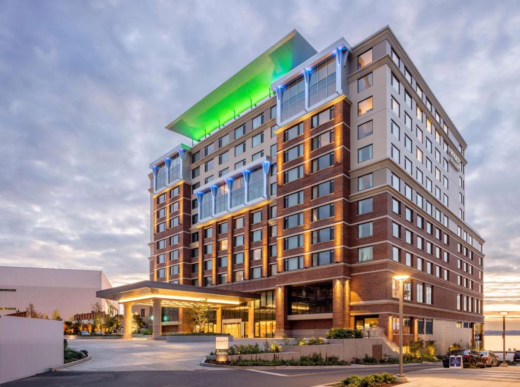 Hyatt Regency Lake Washington at Seattle’s Southport - главное фото