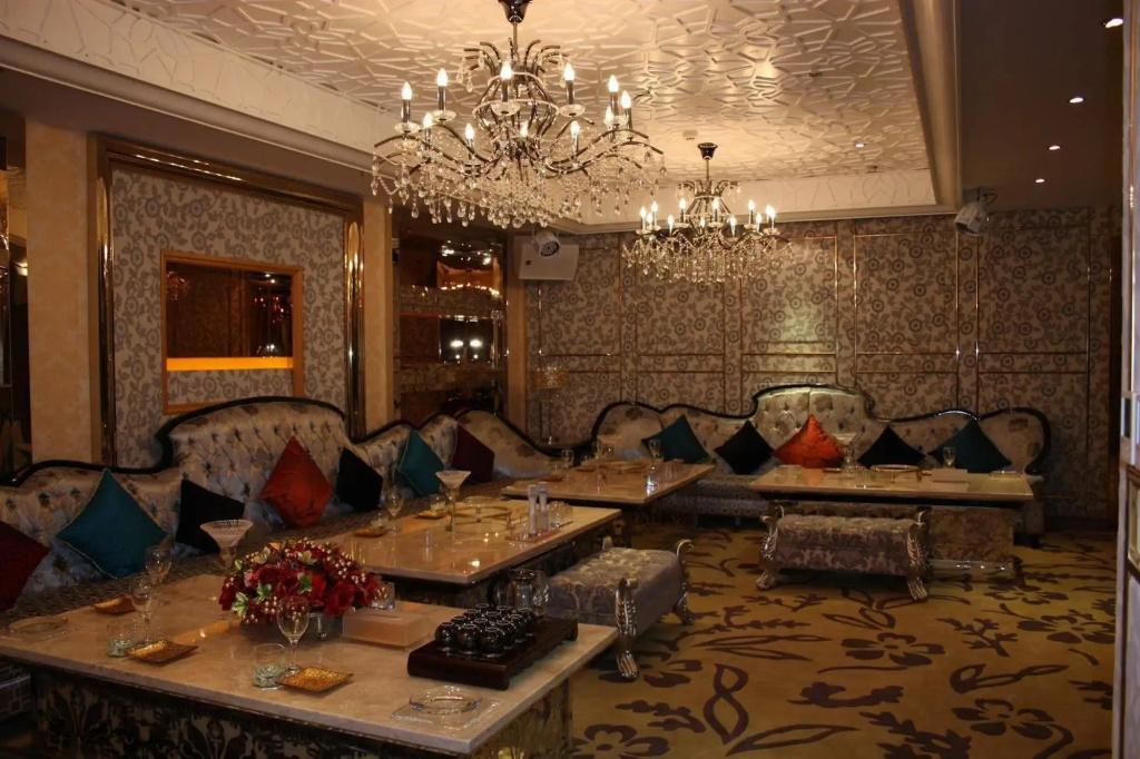 Erdos Sishuangman Hotel - главное фото