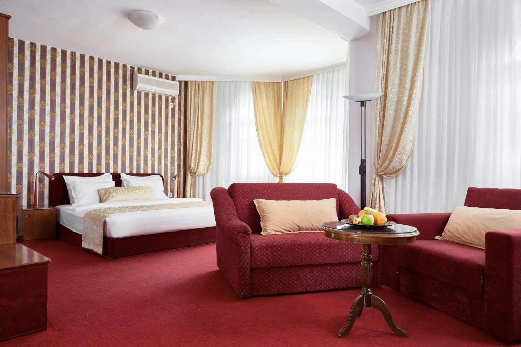 Hotel Victoria - главное фото