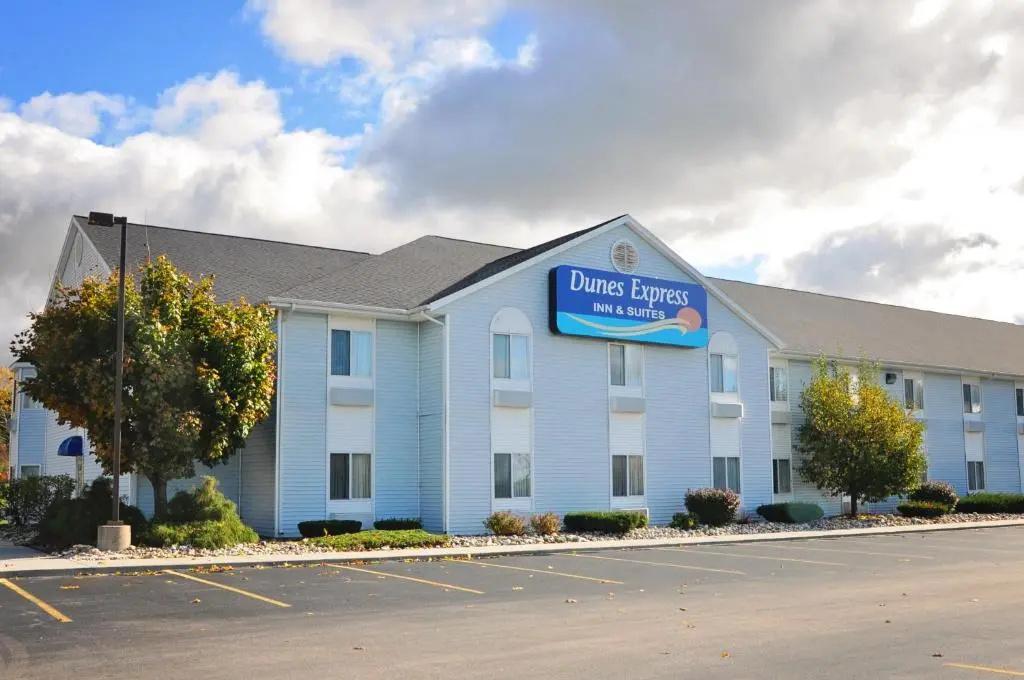 Dunes Express Inn & Suites - главное фото