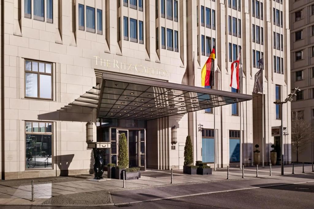 The Ritz-Carlton, Berlin - главное фото