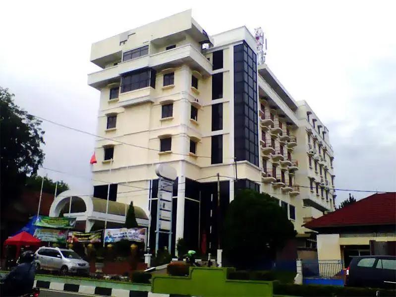 Hotel Bumi Asih - главное фото