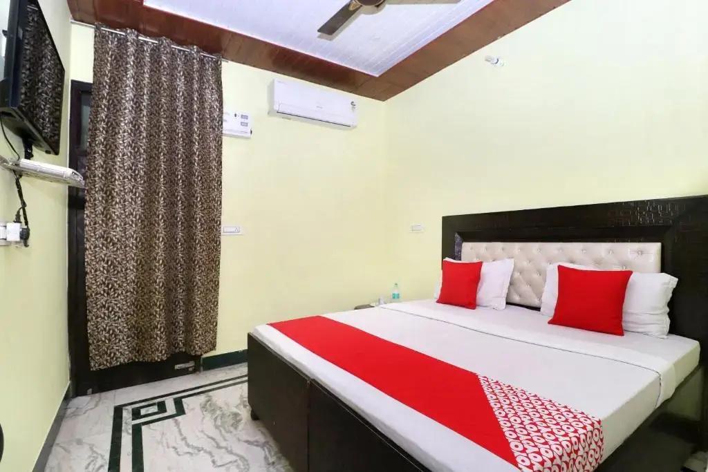 OYO Flagship 70111 Hotel Sudan Cottage - главное фото
