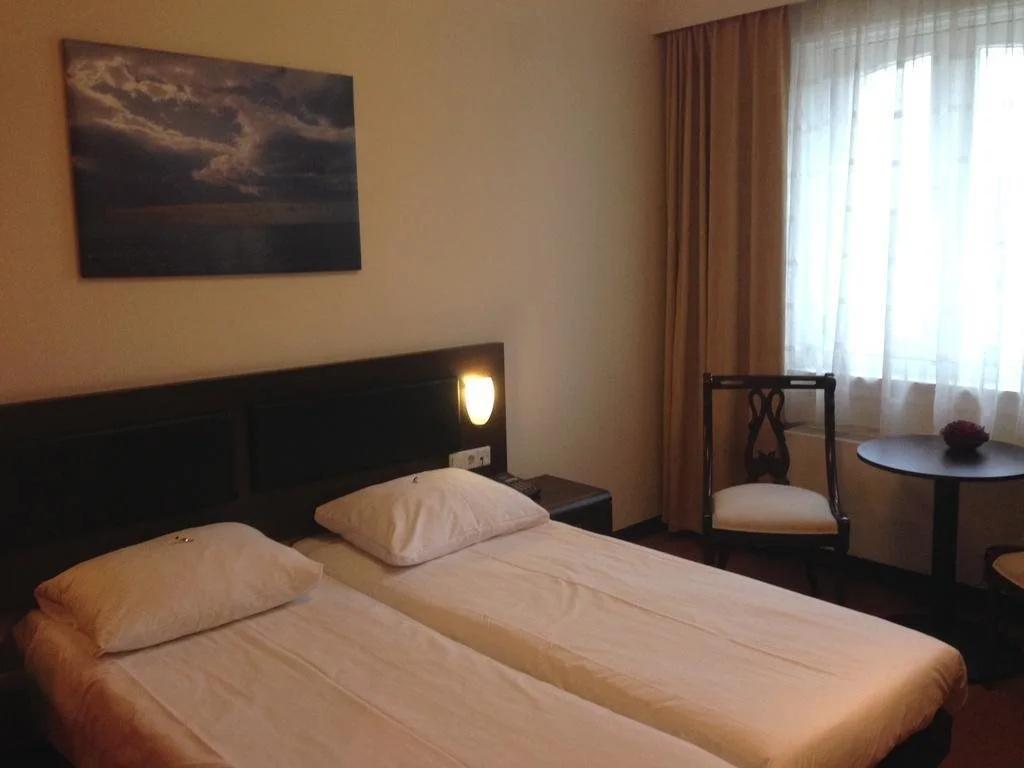 CN Hotel Arnhem Centraal - главное фото
