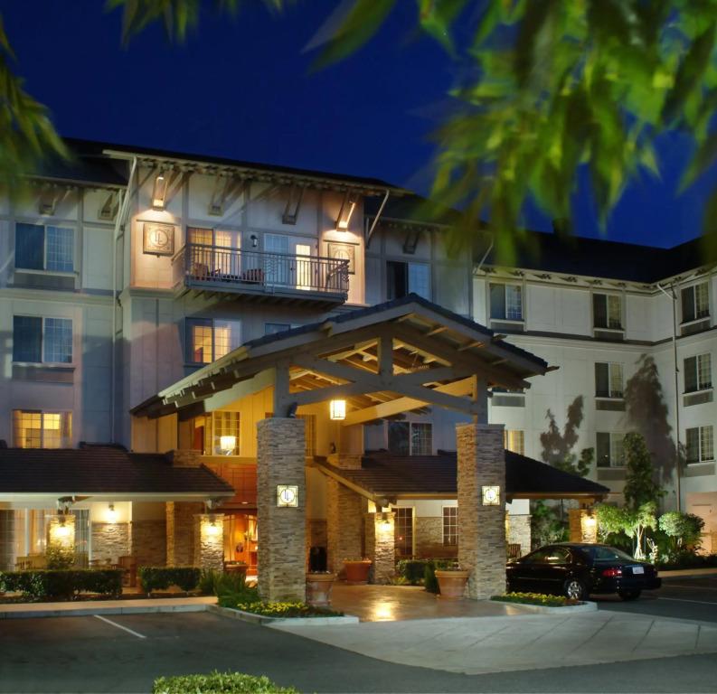 Larkspur Landing Extended Stay Suites Renton - главное фото