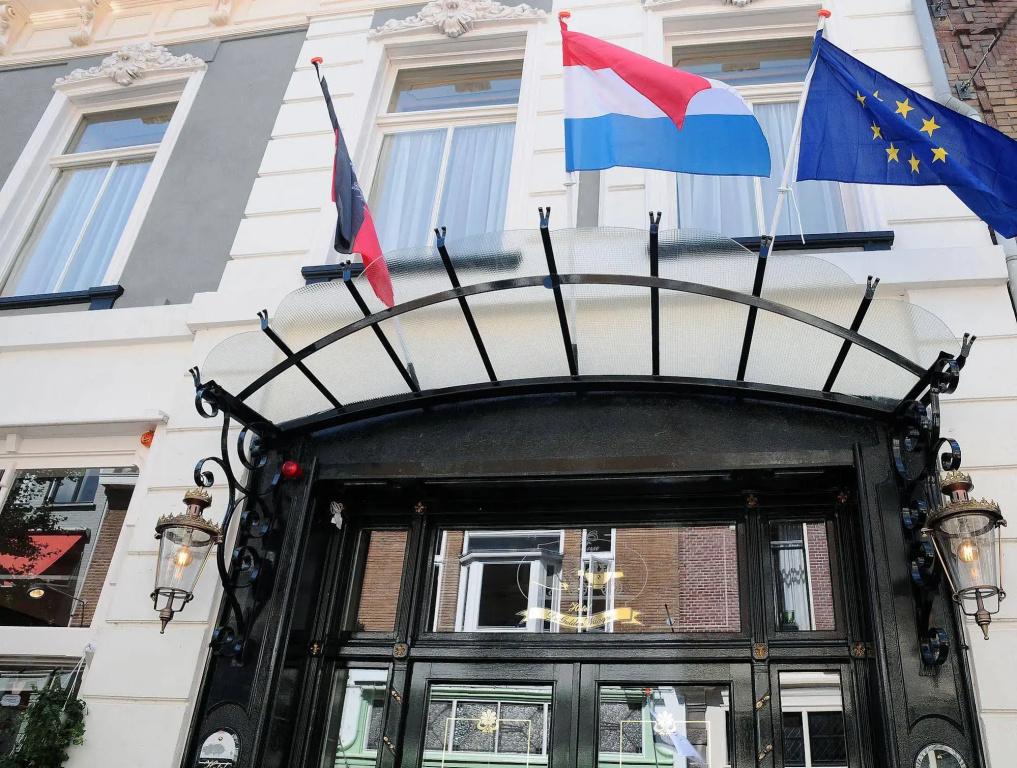 Hotel De Gulden Waagen - главное фото