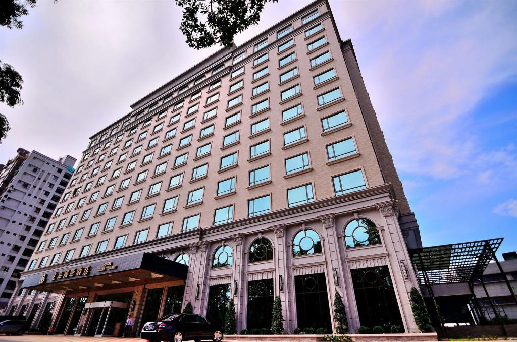 Royal Chiayi Hotel - главное фото