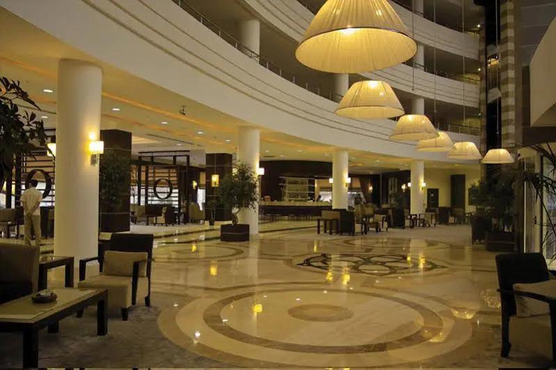 The Maxim Resort - главное фото