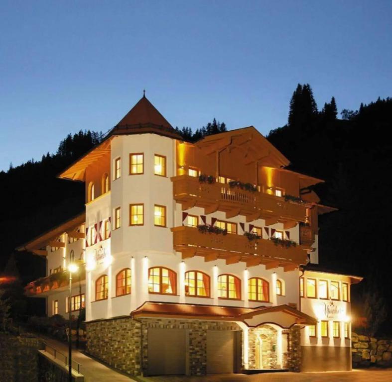 Hotel Alpenherz - главное фото