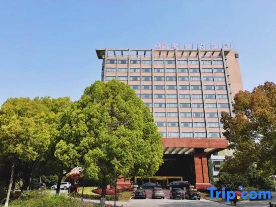 Changjiang Hotel - главное фото