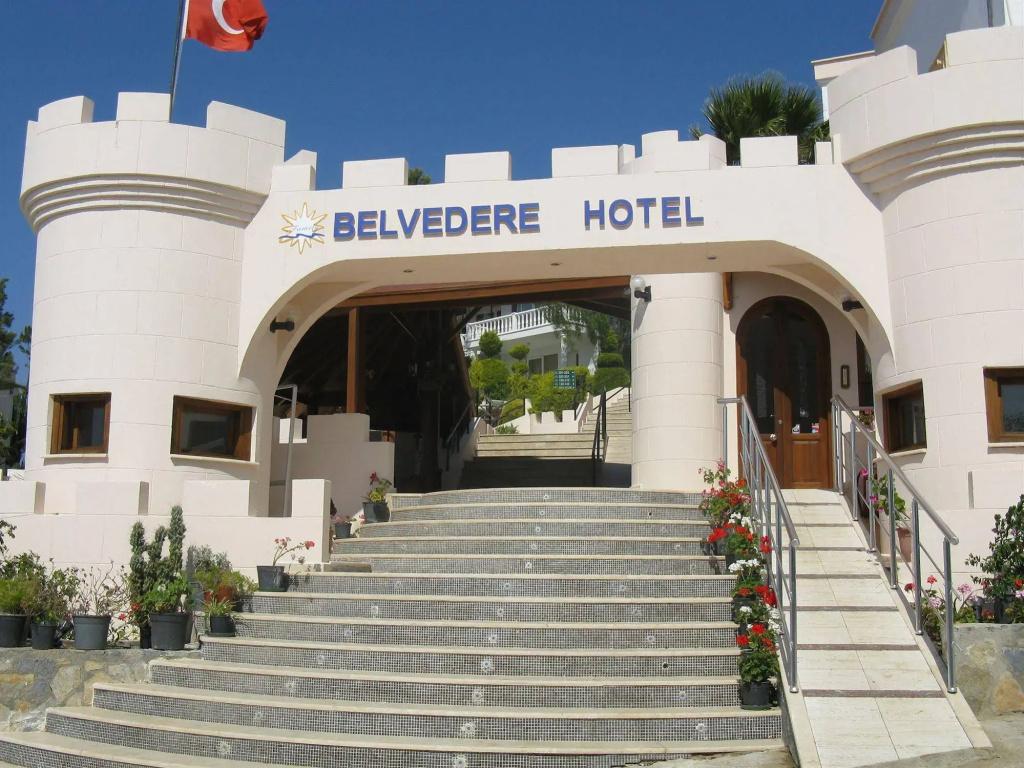 Family Belvedere Hotel - главное фото