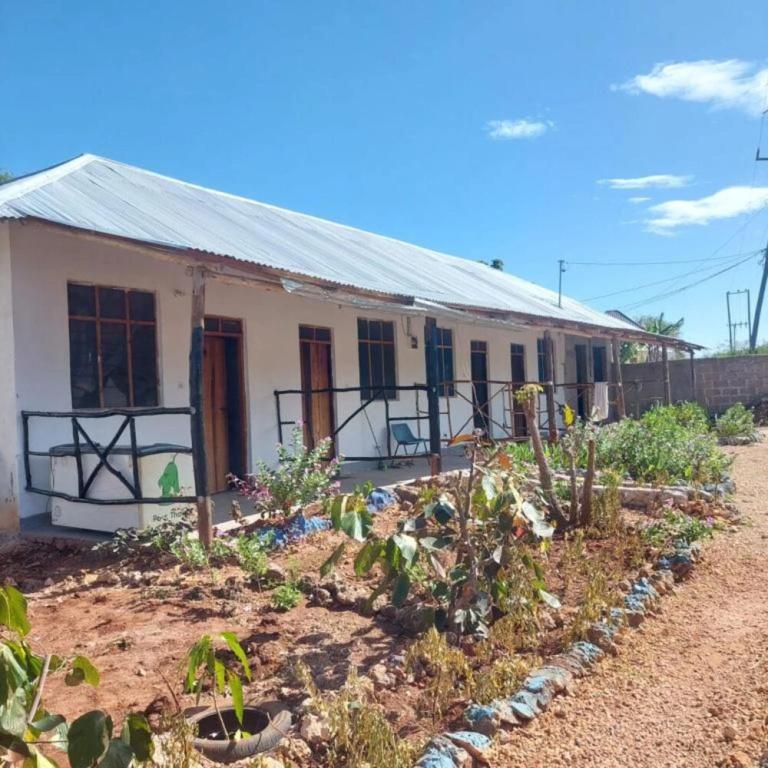 Hilali's Bungalow - главное фото