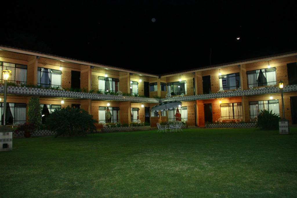 Hotel Pie de la Sierra - главное фото