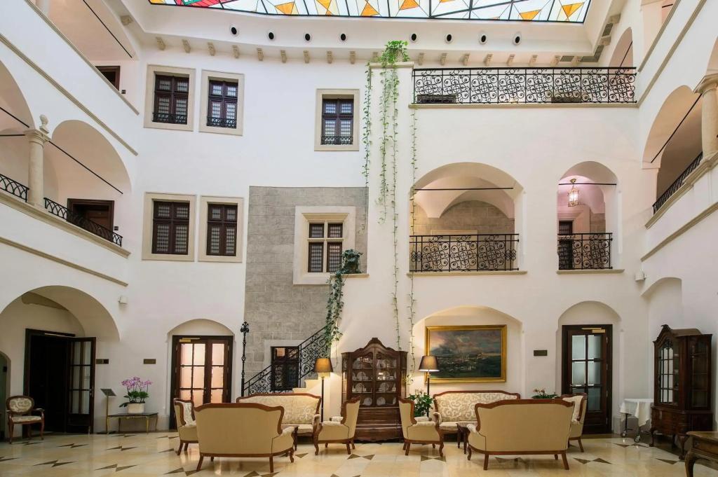 Arcadia Boutique Hotel - главное фото