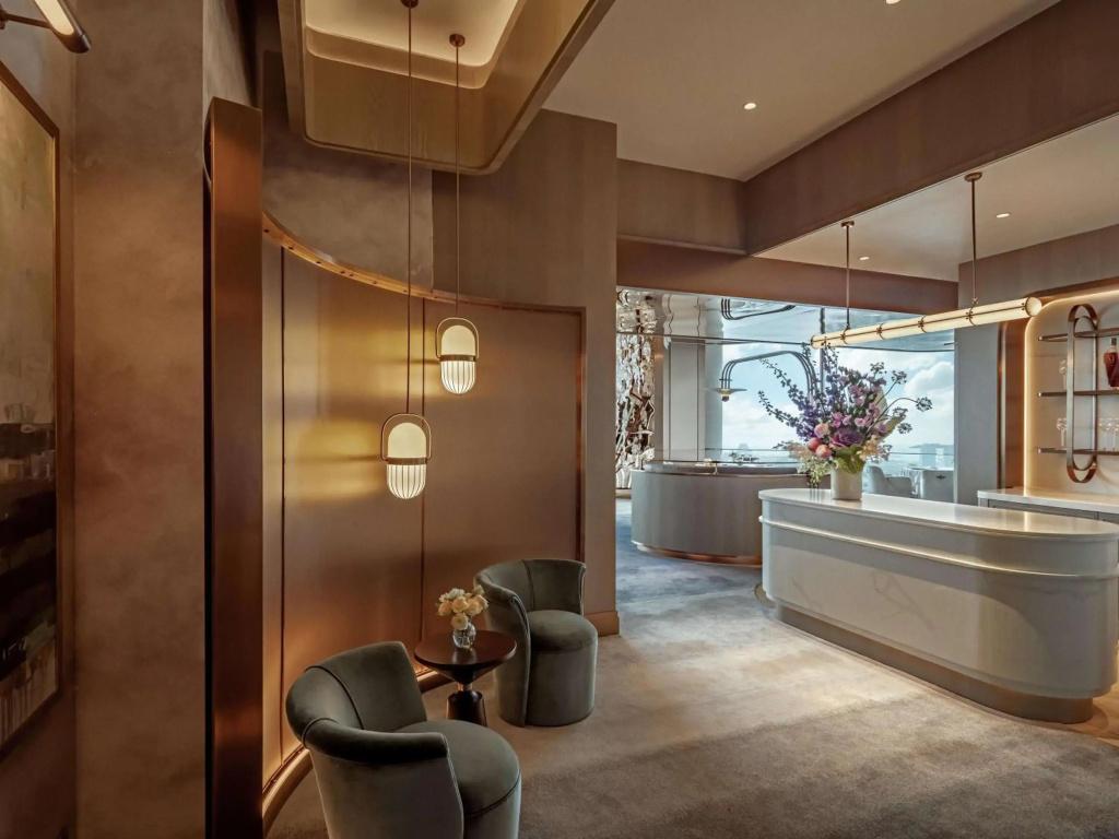Swissotel The Stamford, Singapore - главное фото