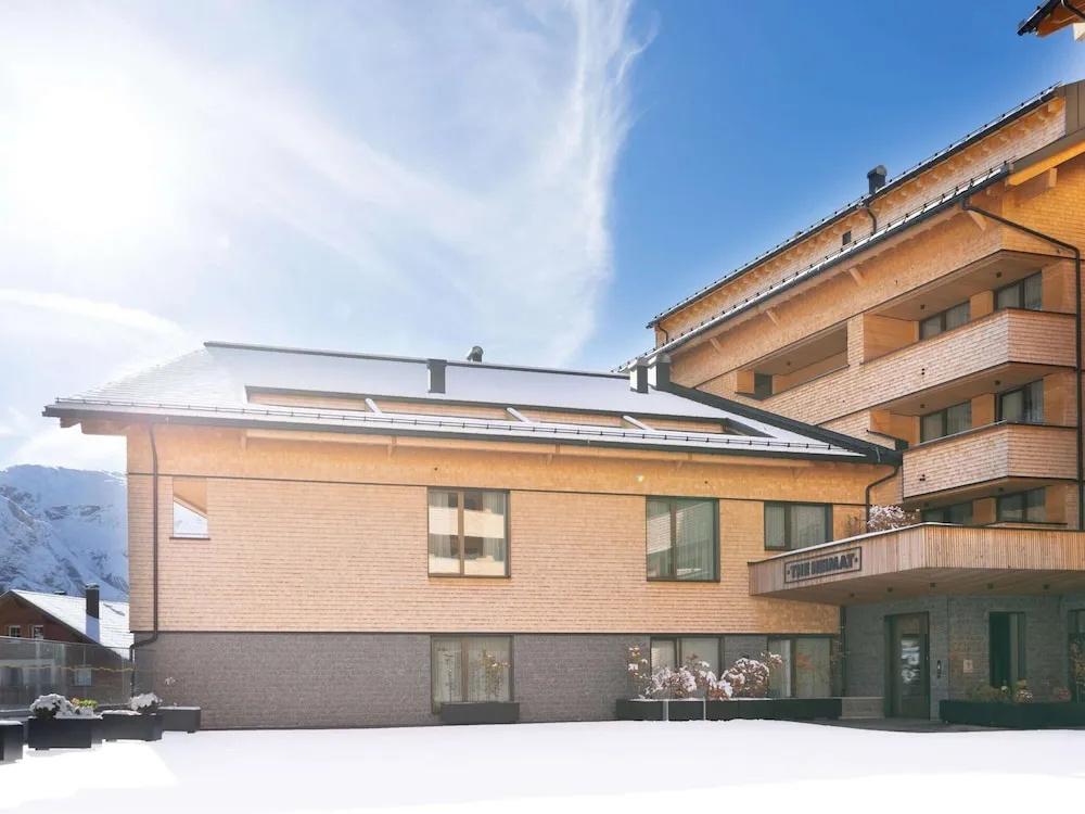 Apartment in Schrocken Near Ski Arlberg - главное фото
