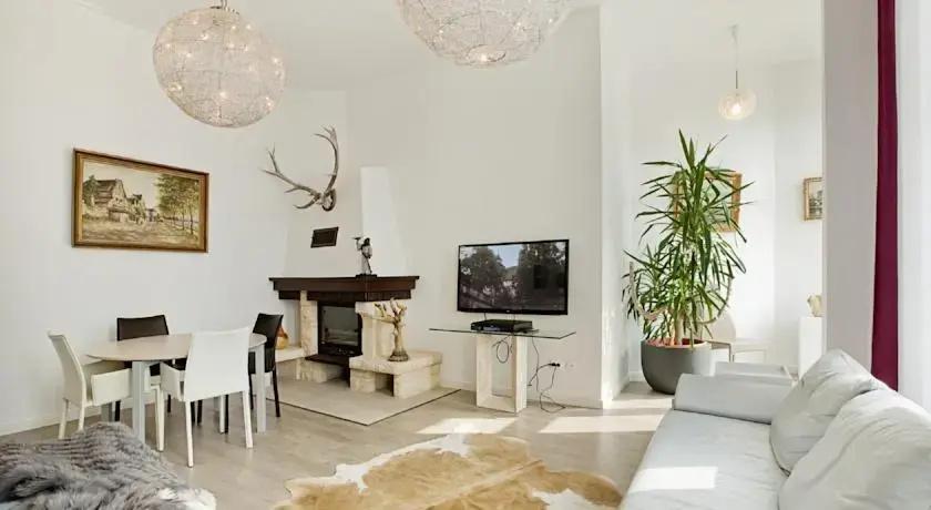 Luxury Design Apartment with Spree View - главное фото