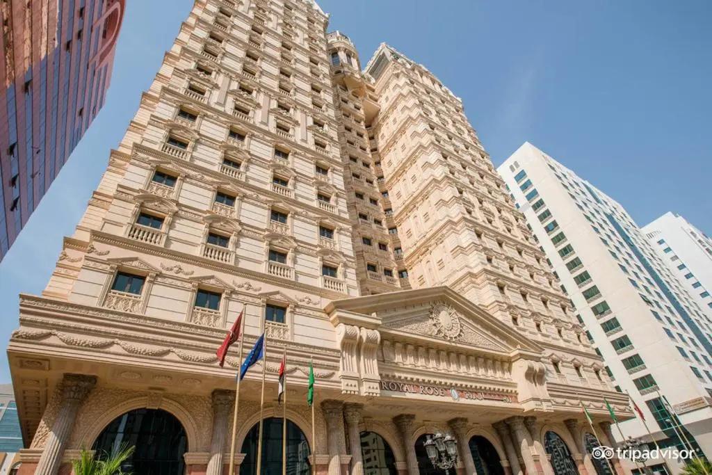 Royal Rose Abu Dhabi, a Curio by Hilton Affiliated Hotel - главное фото