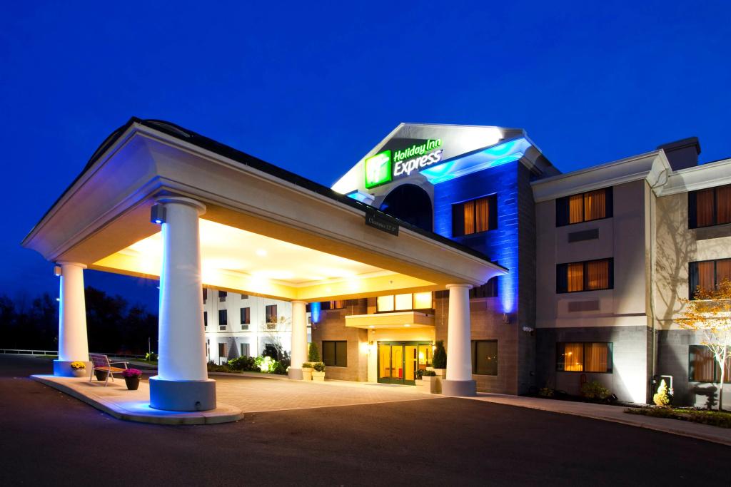 Holiday Inn Express Syracuse Airport by IHG - главное фото