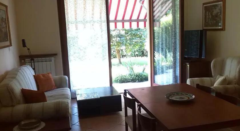 Holiday home Villetta al Lago con Giardino - главное фото