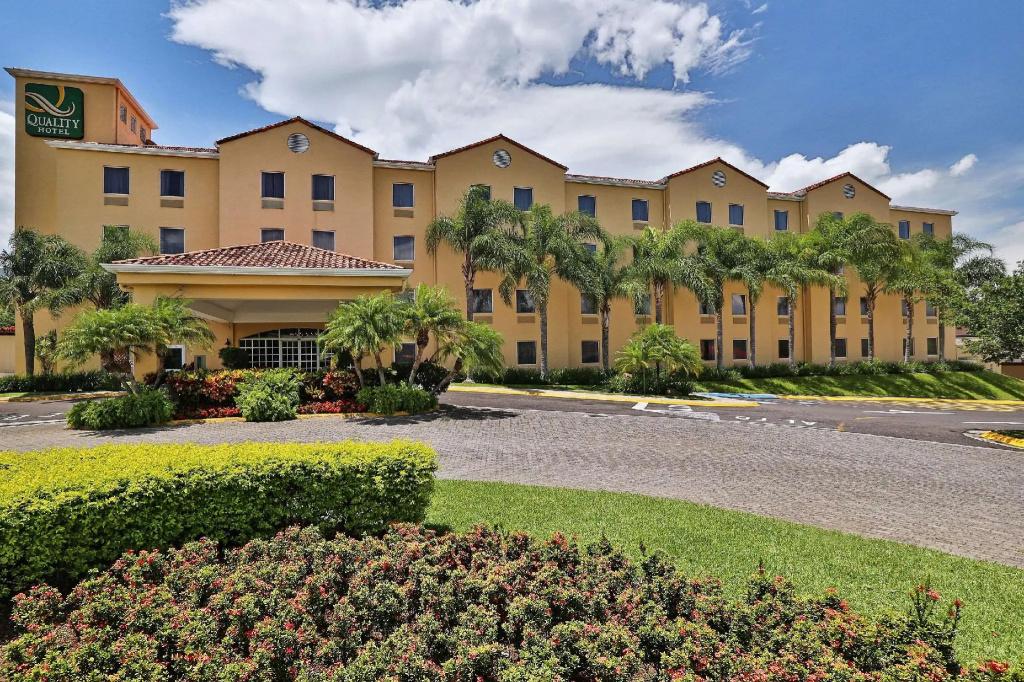 Four Points by Sheraton San Jose Costa Rica - главное фото